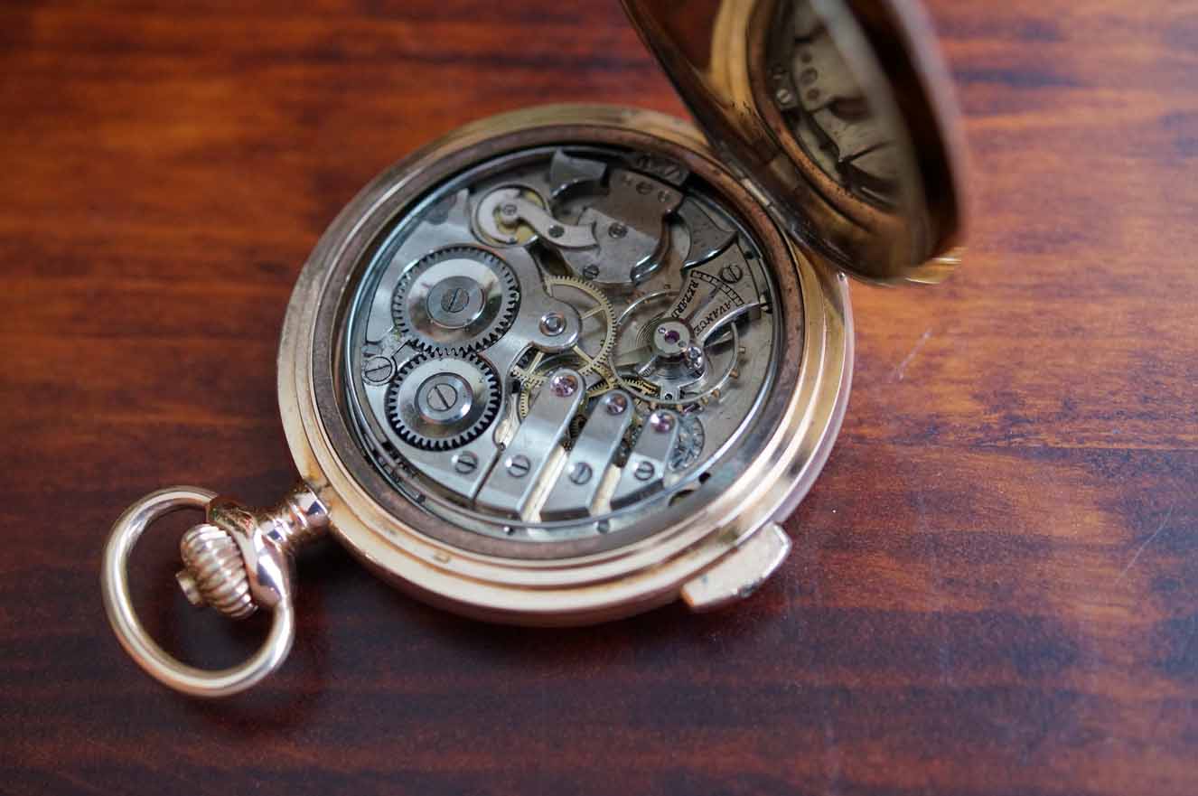 Часы колпаков. Часы карманные рэпетти. Антикварные часы. Антикварные карманные часы. Старинные карманные часы.